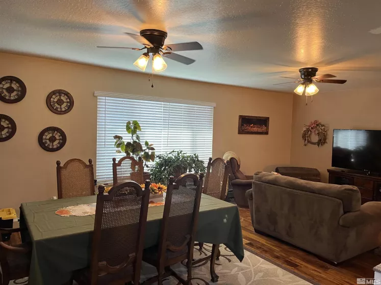 3205 Saint Clair, Fallon, Nevada 89406, 3 Bedrooms Bedrooms, ,2 BathroomsBathrooms,Residential,Residential,Saint Clair,240014553