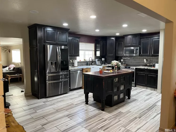 3205 Saint Clair, Fallon, Nevada 89406, 3 Bedrooms Bedrooms, ,2 BathroomsBathrooms,Residential,Residential,Saint Clair,240014553