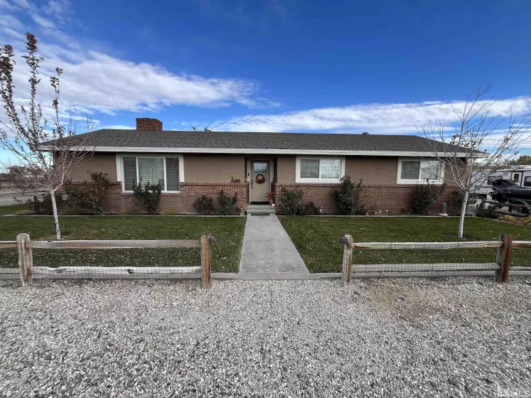 3205 Saint Clair, Fallon, Nevada 89406, 3 Bedrooms Bedrooms, ,2 BathroomsBathrooms,Residential,Residential,Saint Clair,240014553