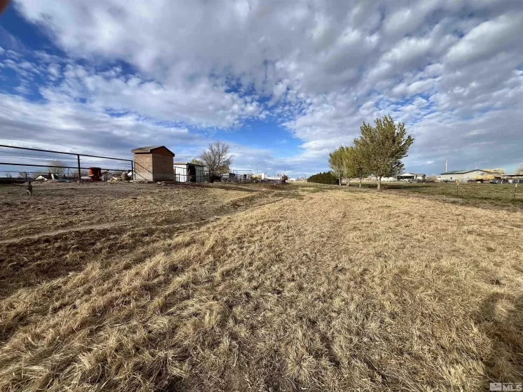 3205 Saint Clair, Fallon, Nevada 89406, 3 Bedrooms Bedrooms, ,2 BathroomsBathrooms,Residential,Residential,Saint Clair,240014553
