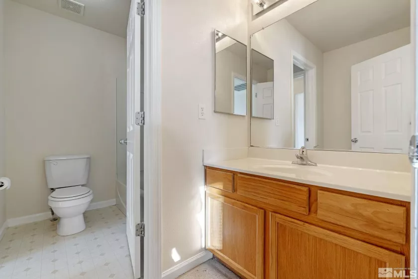 9248 Running Dog, Reno, Nevada 89506, 2 Bedrooms Bedrooms, ,2 BathroomsBathrooms,Residential,Residential,Running Dog,240015496