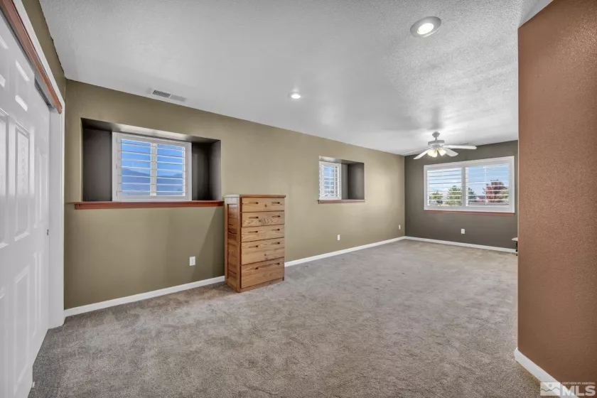 2975 Del Rio, Minden, Nevada 89423, 5 Bedrooms Bedrooms, ,4 BathroomsBathrooms,Residential,Residential,Del Rio,240013076