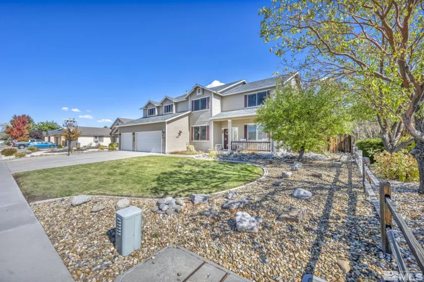 2975 Del Rio, Minden, Nevada 89423, 5 Bedrooms Bedrooms, ,4 BathroomsBathrooms,Residential,Residential,Del Rio,240013076