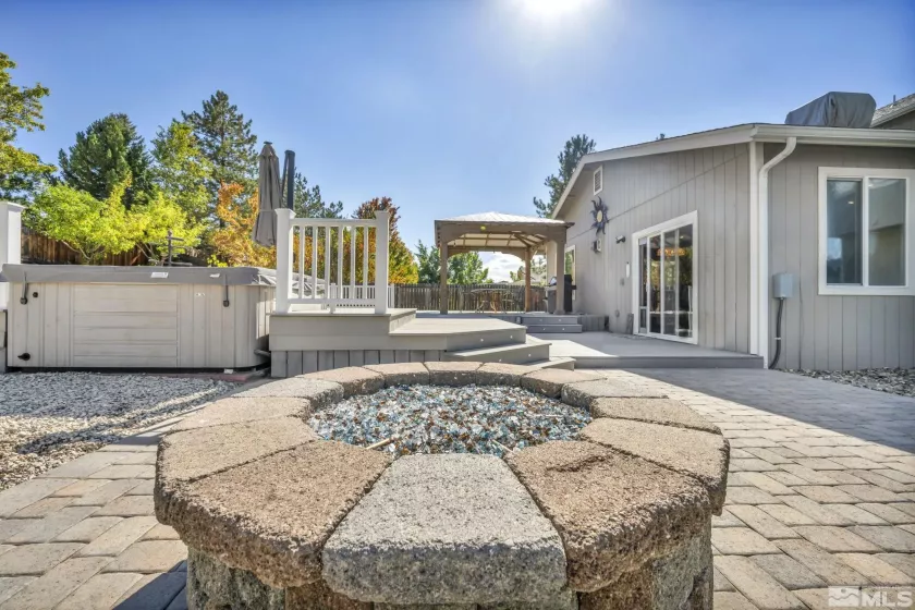 2975 Del Rio, Minden, Nevada 89423, 5 Bedrooms Bedrooms, ,4 BathroomsBathrooms,Residential,Residential,Del Rio,240013076