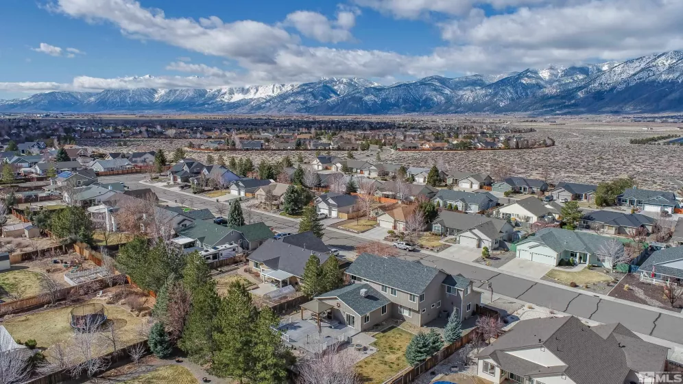2975 Del Rio, Minden, Nevada 89423, 5 Bedrooms Bedrooms, ,4 BathroomsBathrooms,Residential,Residential,Del Rio,240013076