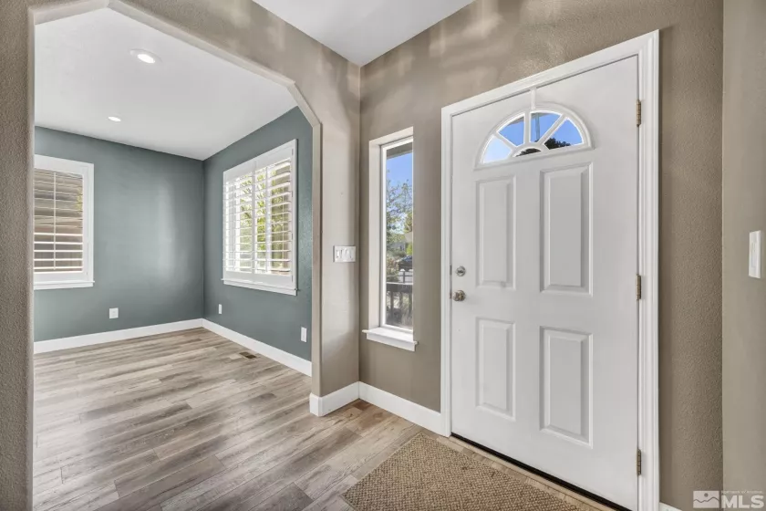 2975 Del Rio, Minden, Nevada 89423, 5 Bedrooms Bedrooms, ,4 BathroomsBathrooms,Residential,Residential,Del Rio,240013076