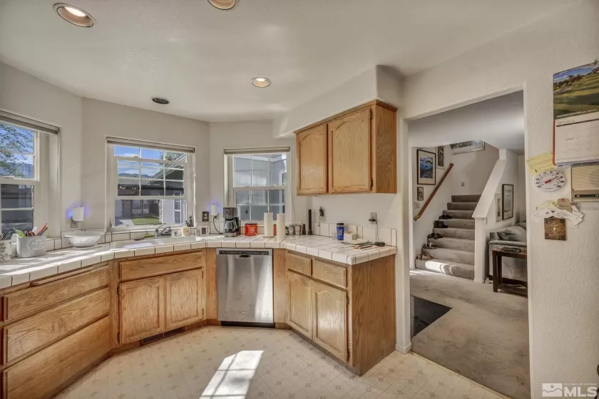 3067 Austin, Carson City, Nevada 89701, 2 Bedrooms Bedrooms, ,3 BathroomsBathrooms,Residential,Residential,Austin,250005862