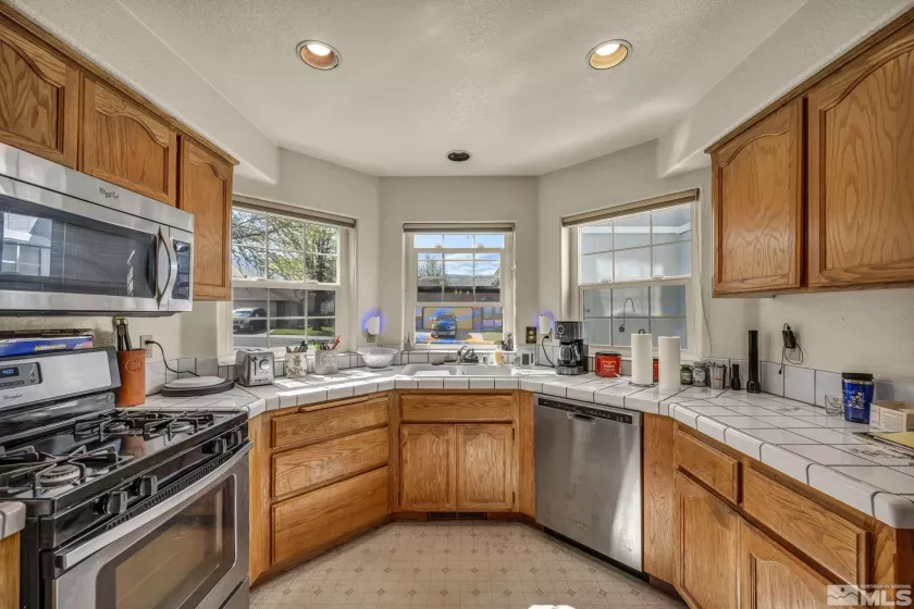 3067 Austin, Carson City, Nevada 89701, 2 Bedrooms Bedrooms, ,3 BathroomsBathrooms,Residential,Residential,Austin,250005862