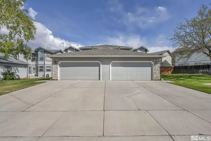 3067 Austin, Carson City, Nevada 89701, 2 Bedrooms Bedrooms, ,3 BathroomsBathrooms,Residential,Residential,Austin,250005862