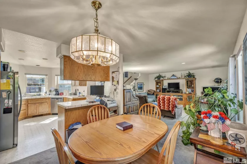 3067 Austin, Carson City, Nevada 89701, 2 Bedrooms Bedrooms, ,3 BathroomsBathrooms,Residential,Residential,Austin,250005862