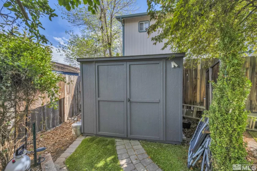 3067 Austin, Carson City, Nevada 89701, 2 Bedrooms Bedrooms, ,3 BathroomsBathrooms,Residential,Residential,Austin,250005862