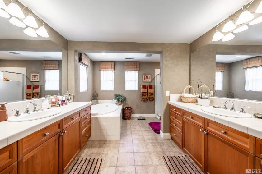 4936 High Pass, Sparks, Nevada 89436, 3 Bedrooms Bedrooms, ,3 BathroomsBathrooms,Residential,Residential,High Pass,250005362