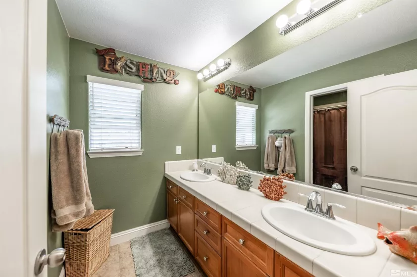 4936 High Pass, Sparks, Nevada 89436, 3 Bedrooms Bedrooms, ,3 BathroomsBathrooms,Residential,Residential,High Pass,250005362