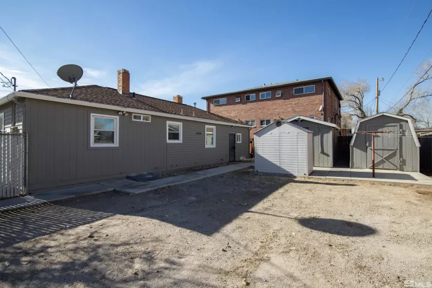 885 Belli, Reno, Nevada 89502, 2 Bedrooms Bedrooms, ,2 BathroomsBathrooms,Residential,Residential,Belli,240015118