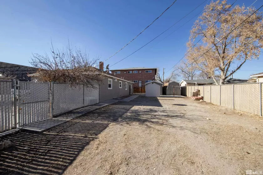 885 Belli, Reno, Nevada 89502, 2 Bedrooms Bedrooms, ,2 BathroomsBathrooms,Residential,Residential,Belli,240015118