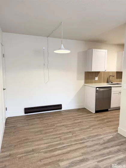 2500 Tripp, Reno, Nevada 89512, 3 Bedrooms Bedrooms, ,2 BathroomsBathrooms,Residential,Residential,Tripp,240015609