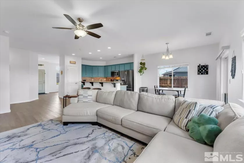 2212 Windrow, Fernley, Nevada 89408, 3 Bedrooms Bedrooms, ,2 BathroomsBathrooms,Residential,Residential,Windrow,250004992