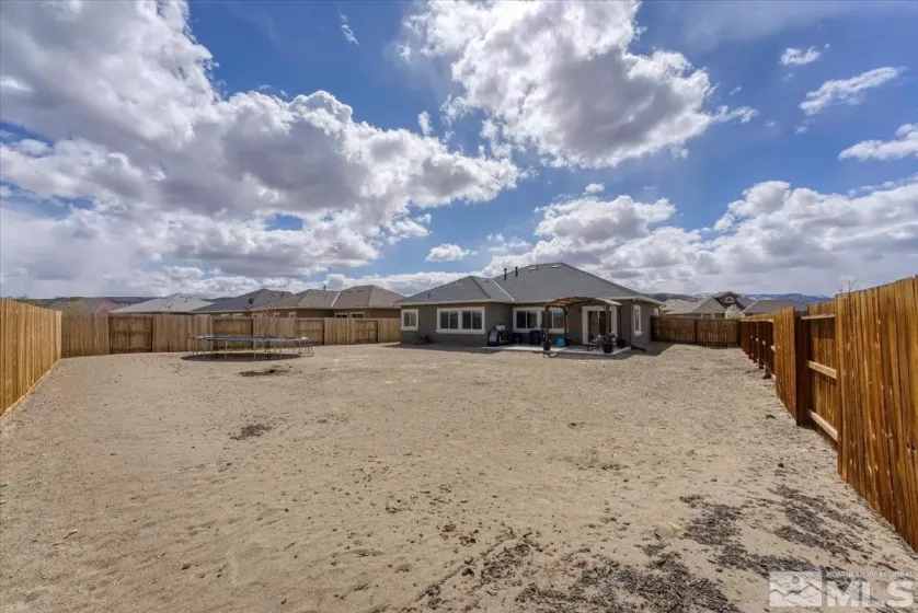 2212 Windrow, Fernley, Nevada 89408, 3 Bedrooms Bedrooms, ,2 BathroomsBathrooms,Residential,Residential,Windrow,250004992