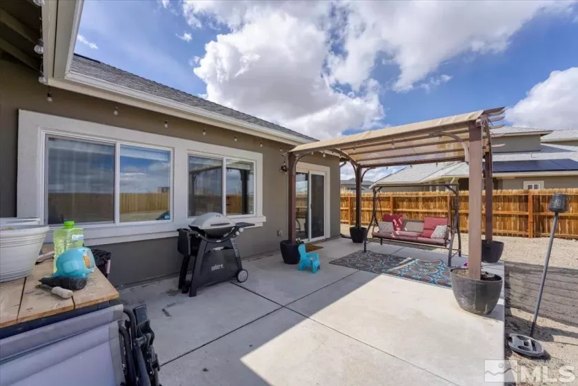 2212 Windrow, Fernley, Nevada 89408, 3 Bedrooms Bedrooms, ,2 BathroomsBathrooms,Residential,Residential,Windrow,250004992