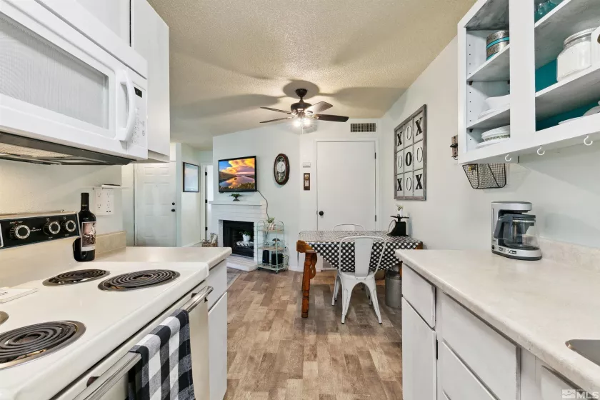 4550 Matich, Reno, Nevada 89502, 1 Bedroom Bedrooms, ,1 BathroomBathrooms,Residential,Residential,Matich,250005865