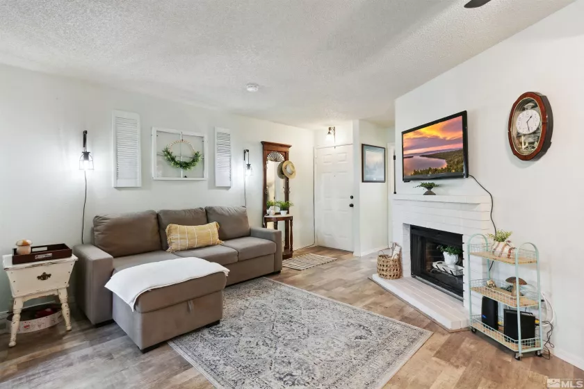 4550 Matich, Reno, Nevada 89502, 1 Bedroom Bedrooms, ,1 BathroomBathrooms,Residential,Residential,Matich,250005865