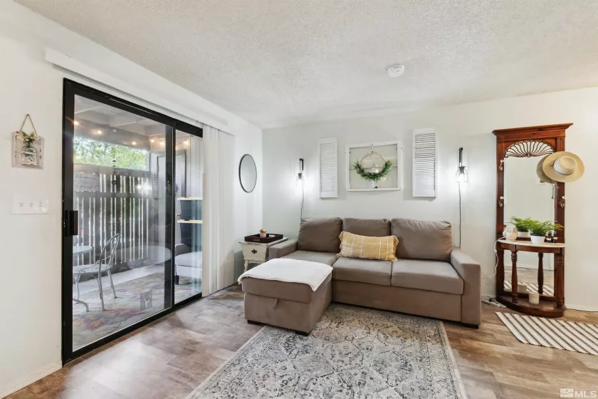4550 Matich, Reno, Nevada 89502, 1 Bedroom Bedrooms, ,1 BathroomBathrooms,Residential,Residential,Matich,250005865