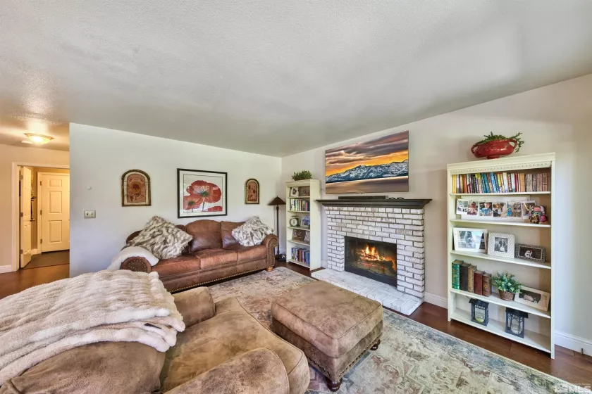 1721 Lantana, Minden, Nevada 89423, 4 Bedrooms Bedrooms, ,3 BathroomsBathrooms,Residential,Residential,Lantana,250002796