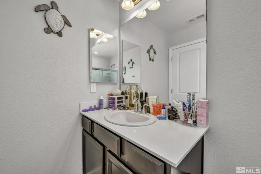 777 Crimson, Carson City, Nevada 89706, 3 Bedrooms Bedrooms, ,3 BathroomsBathrooms,Residential,Residential,Crimson,250004563