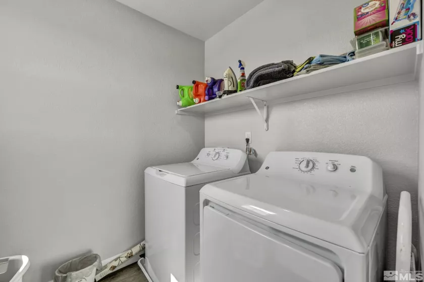 777 Crimson, Carson City, Nevada 89706, 3 Bedrooms Bedrooms, ,3 BathroomsBathrooms,Residential,Residential,Crimson,250004563