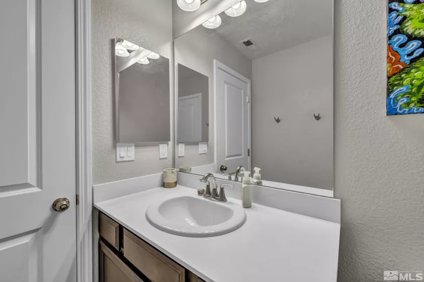 777 Crimson, Carson City, Nevada 89706, 3 Bedrooms Bedrooms, ,3 BathroomsBathrooms,Residential,Residential,Crimson,250004563