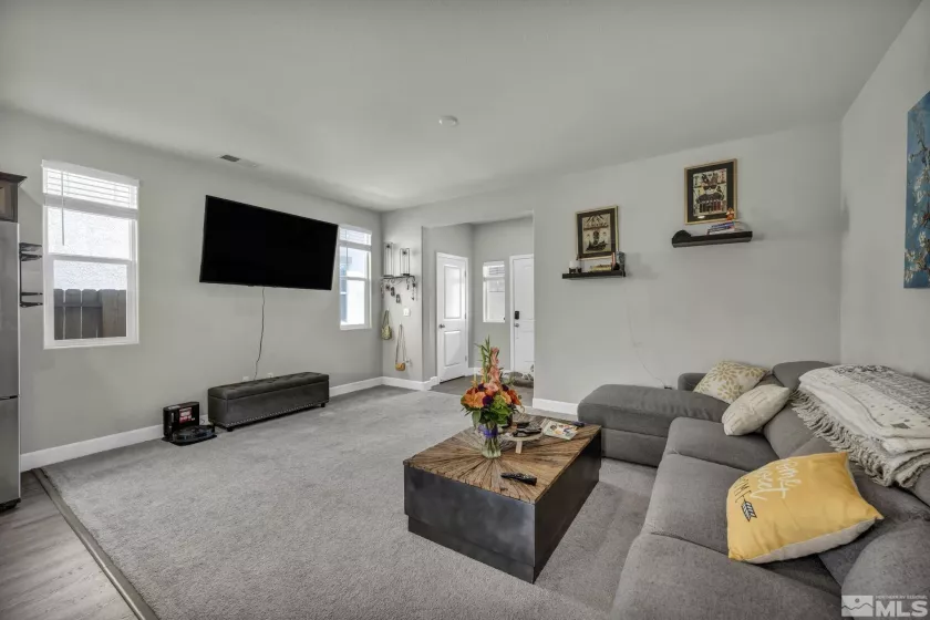 777 Crimson, Carson City, Nevada 89706, 3 Bedrooms Bedrooms, ,3 BathroomsBathrooms,Residential,Residential,Crimson,250004563