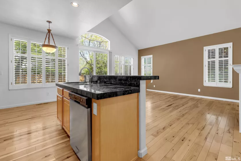 6841 Talmedge, Sparks, Nevada 89436, 3 Bedrooms Bedrooms, ,3 BathroomsBathrooms,Residential,Residential,Talmedge,250004252