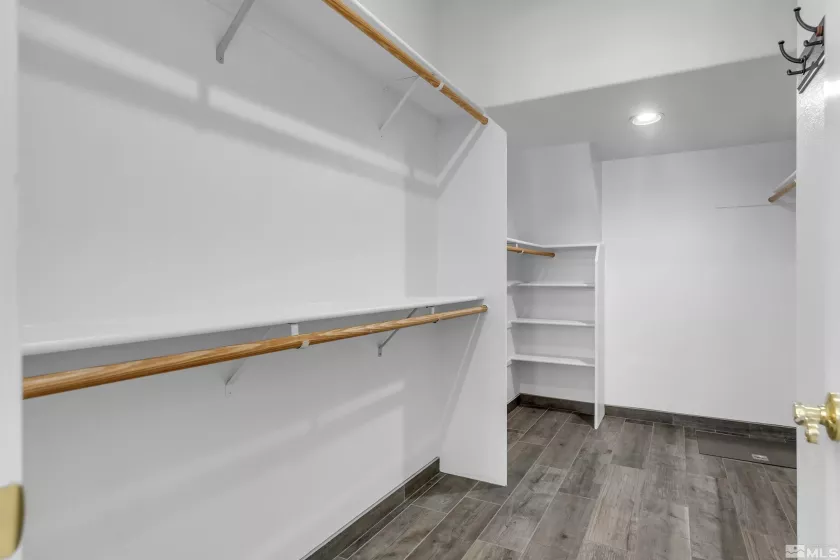 6841 Talmedge, Sparks, Nevada 89436, 3 Bedrooms Bedrooms, ,3 BathroomsBathrooms,Residential,Residential,Talmedge,250004252