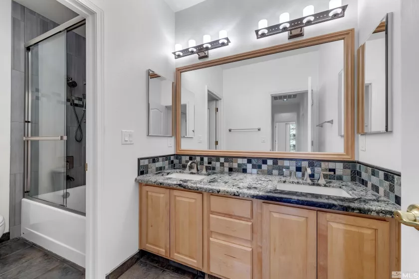 6841 Talmedge, Sparks, Nevada 89436, 3 Bedrooms Bedrooms, ,3 BathroomsBathrooms,Residential,Residential,Talmedge,250004252