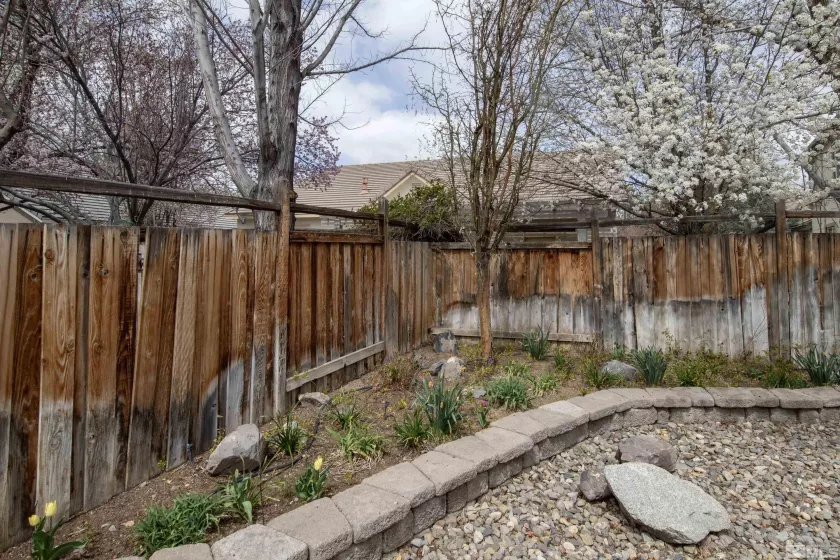 6841 Talmedge, Sparks, Nevada 89436, 3 Bedrooms Bedrooms, ,3 BathroomsBathrooms,Residential,Residential,Talmedge,250004252