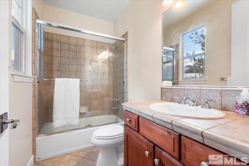 16925 Rue Du Parc, Reno, Nevada 89511, 3 Bedrooms Bedrooms, ,4 BathroomsBathrooms,Residential,Residential,Rue Du Parc,250005867
