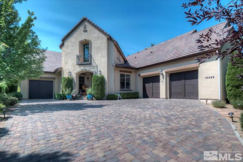 16925 Rue Du Parc, Reno, Nevada 89511, 3 Bedrooms Bedrooms, ,4 BathroomsBathrooms,Residential,Residential,Rue Du Parc,250005867
