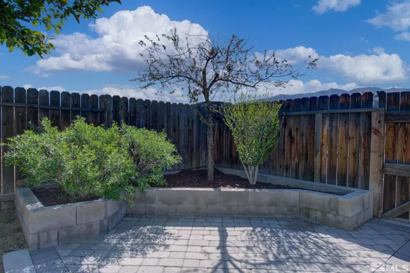 600 Birkdale Ct, Dayton, Nevada 89403, 3 Bedrooms Bedrooms, ,2 BathroomsBathrooms,Residential,Residential,Birkdale Ct,250005868