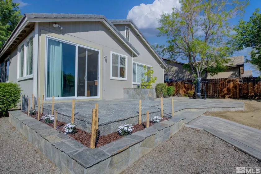 600 Birkdale Ct, Dayton, Nevada 89403, 3 Bedrooms Bedrooms, ,2 BathroomsBathrooms,Residential,Residential,Birkdale Ct,250005868