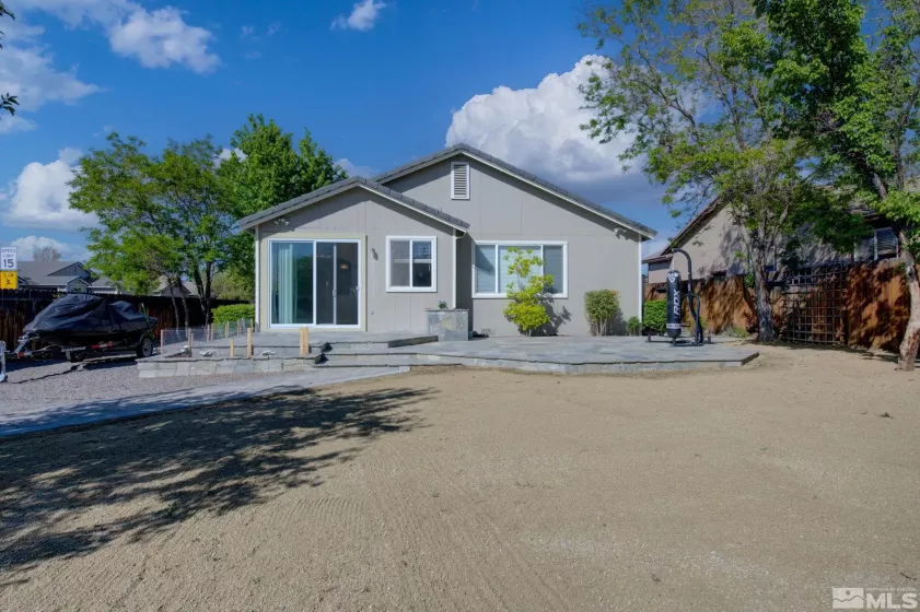 600 Birkdale Ct, Dayton, Nevada 89403, 3 Bedrooms Bedrooms, ,2 BathroomsBathrooms,Residential,Residential,Birkdale Ct,250005868