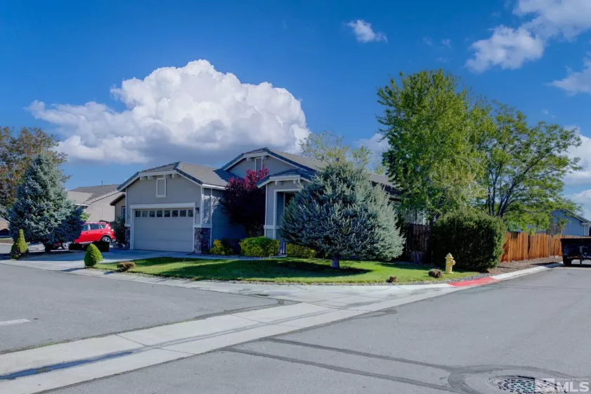 600 Birkdale Ct, Dayton, Nevada 89403, 3 Bedrooms Bedrooms, ,2 BathroomsBathrooms,Residential,Residential,Birkdale Ct,250005868