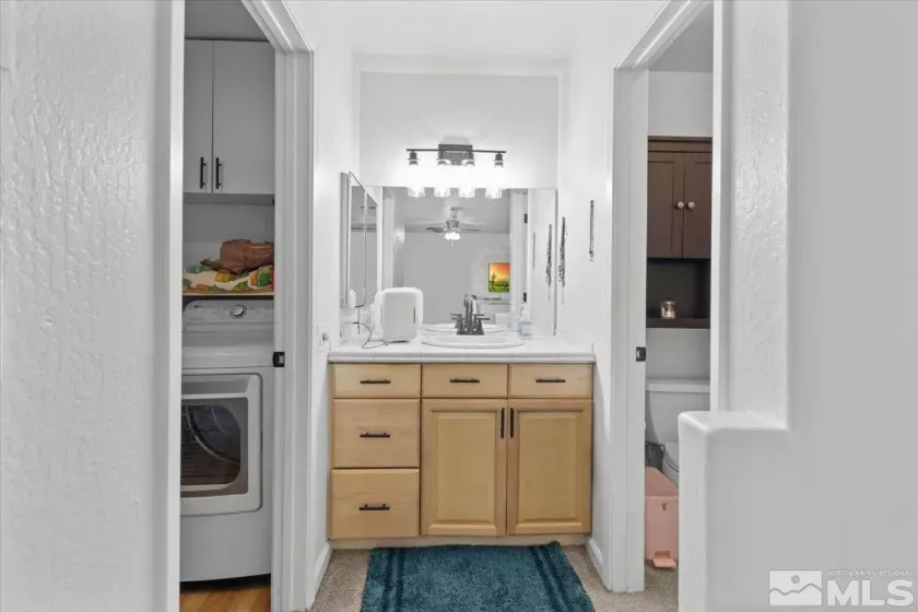 4917 Reggie, Reno, Nevada 89502, 1 Bedroom Bedrooms, ,2 BathroomsBathrooms,Residential,Residential,Reggie,250004486
