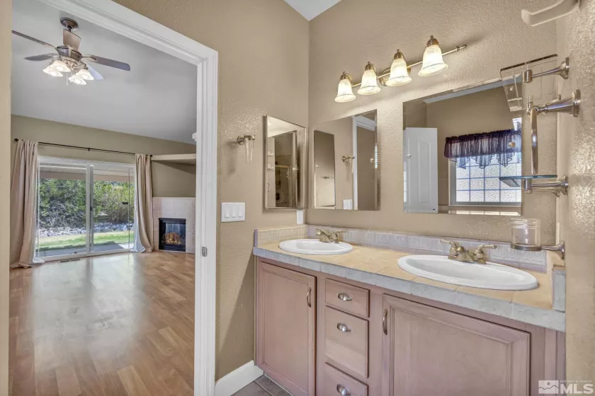 2710 Thirsty Magoo, Minden, Nevada 89423, 3 Bedrooms Bedrooms, ,3 BathroomsBathrooms,Residential,Residential,Thirsty Magoo,250005869