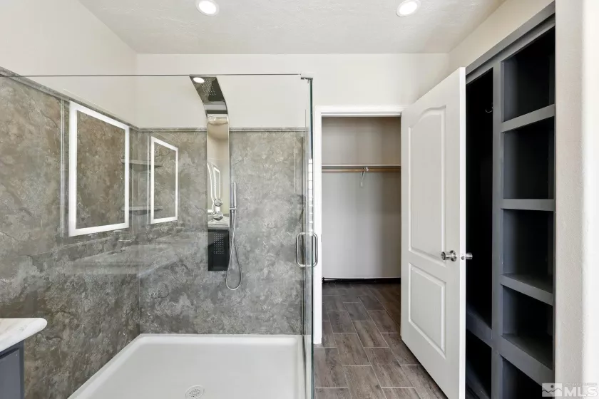 5202 Leon, Sun Valley, Nevada 89433, 4 Bedrooms Bedrooms, ,2 BathroomsBathrooms,Residential,Residential,Leon,250005871