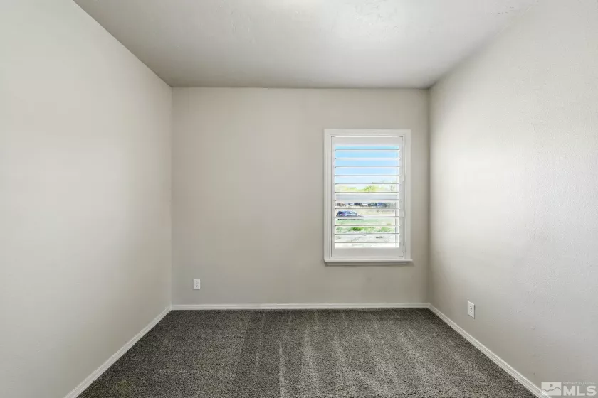 5202 Leon, Sun Valley, Nevada 89433, 4 Bedrooms Bedrooms, ,2 BathroomsBathrooms,Residential,Residential,Leon,250005871