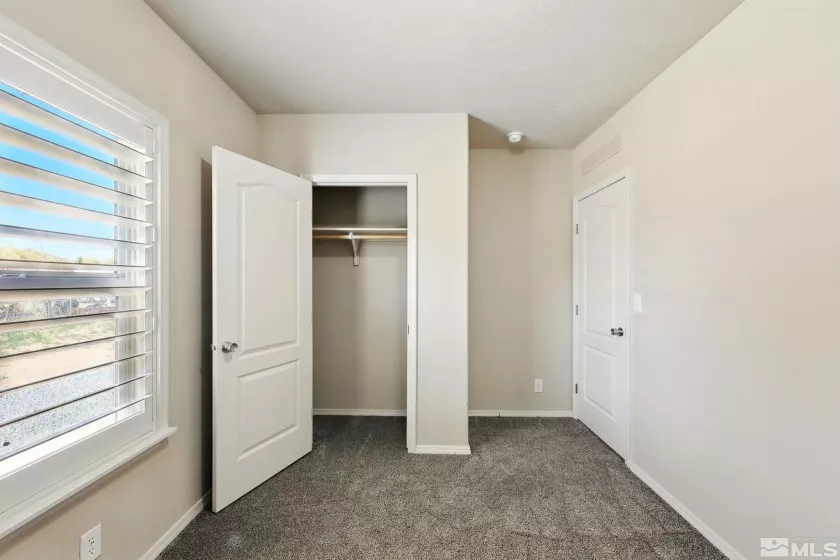 5202 Leon, Sun Valley, Nevada 89433, 4 Bedrooms Bedrooms, ,2 BathroomsBathrooms,Residential,Residential,Leon,250005871