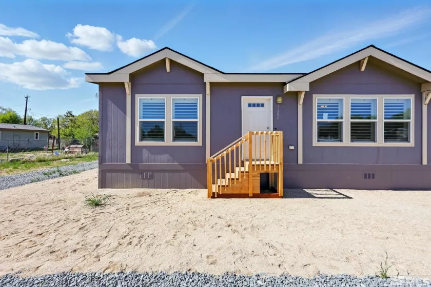5202 Leon, Sun Valley, Nevada 89433, 4 Bedrooms Bedrooms, ,2 BathroomsBathrooms,Residential,Residential,Leon,250005871