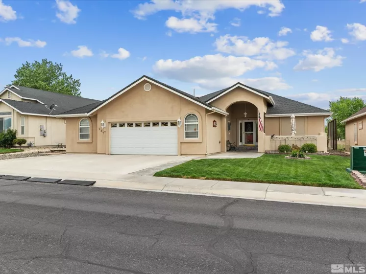 137 Desert Lakes, Fernley, Nevada 89408, 3 Bedrooms Bedrooms, ,2 BathroomsBathrooms,Residential,Residential,Desert Lakes,250005873