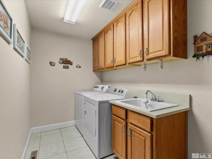137 Desert Lakes, Fernley, Nevada 89408, 3 Bedrooms Bedrooms, ,2 BathroomsBathrooms,Residential,Residential,Desert Lakes,250005873