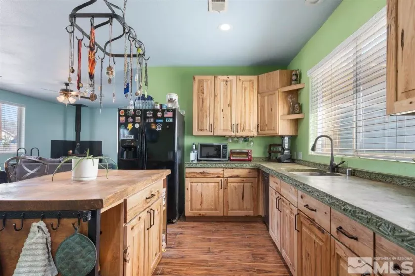 8525 Iroquois, Stagecoach, Nevada 89429, 3 Bedrooms Bedrooms, ,2 BathroomsBathrooms,Residential,Residential,Iroquois,250004796